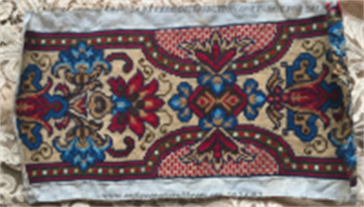 H-CW001 Embroidered border