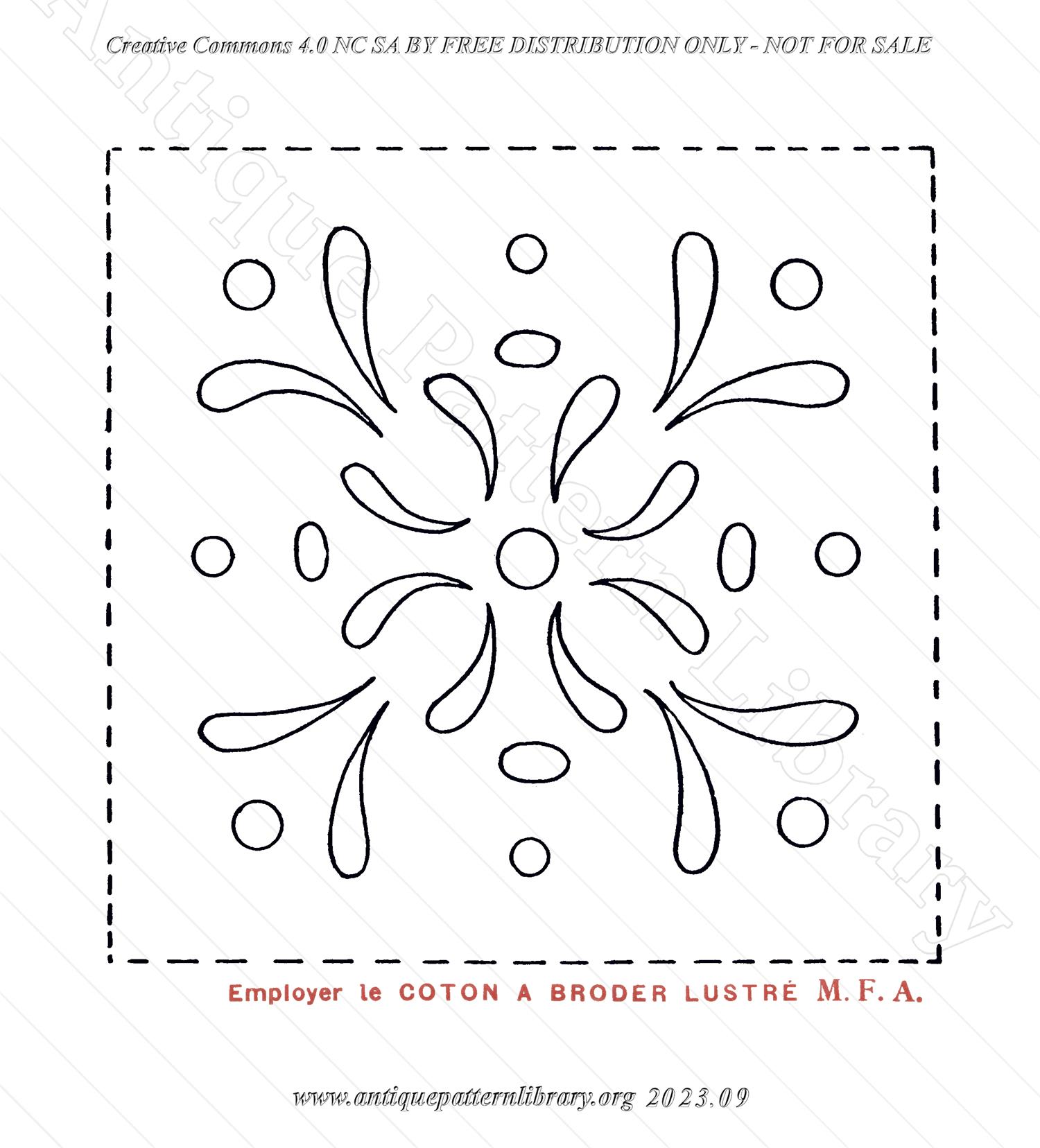 N-WS002 Album de 12 Carrs Broderie Anglaise